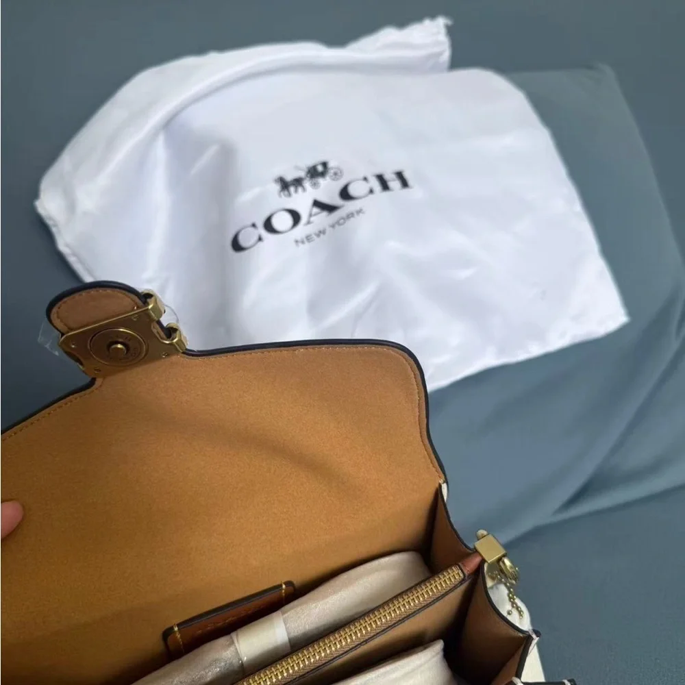 Coach Classic C Buckle Crossbody Bag - Picture 7 of 8